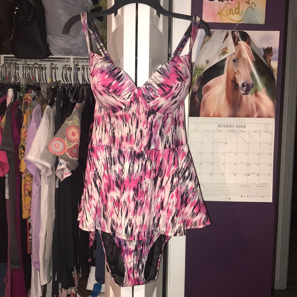 Torrid one piece bathing suit